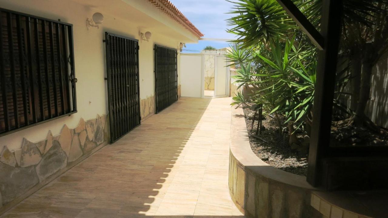 Sunny House With Private Pool And Sea View Villa Costa Adeje  ภายนอก รูปภาพ