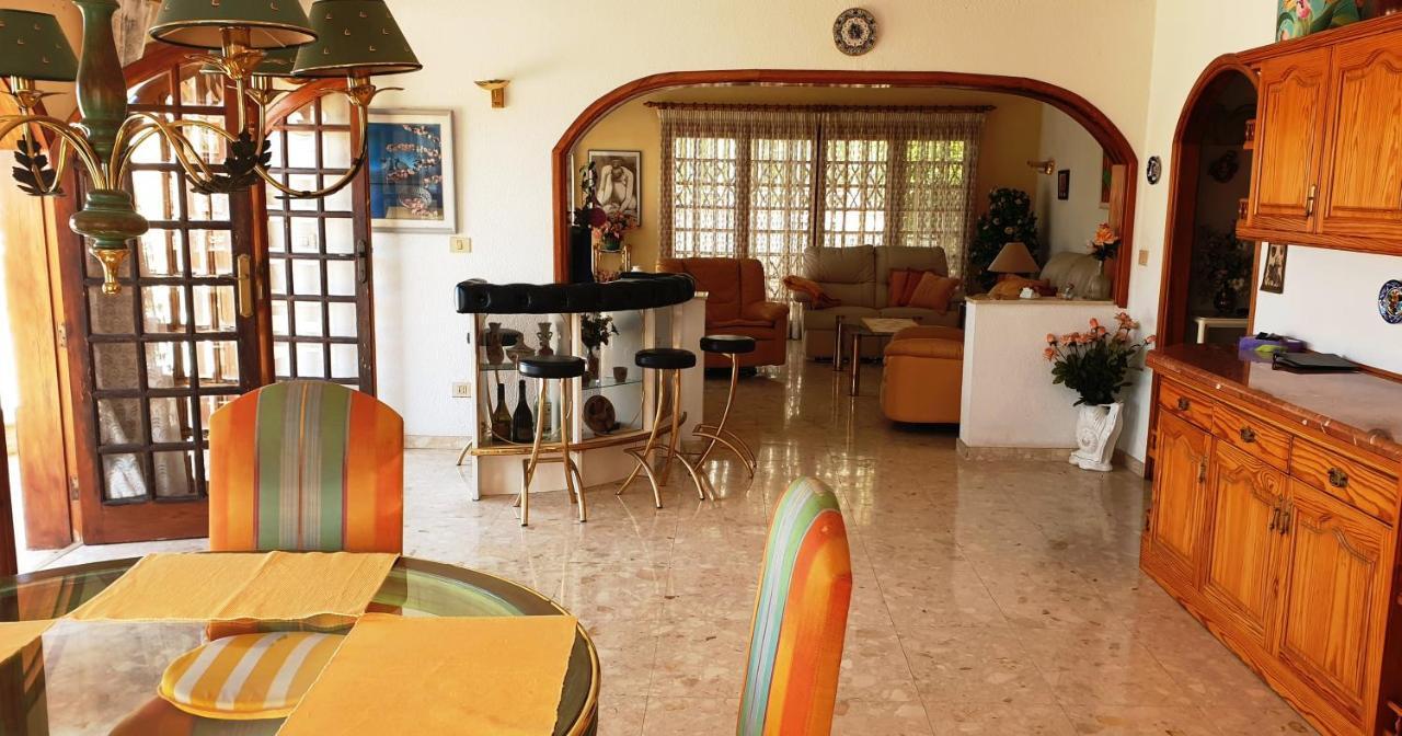 Sunny House With Private Pool And Sea View Villa Costa Adeje  ภายนอก รูปภาพ