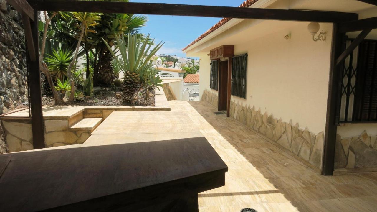 Sunny House With Private Pool And Sea View Villa Costa Adeje  ภายนอก รูปภาพ